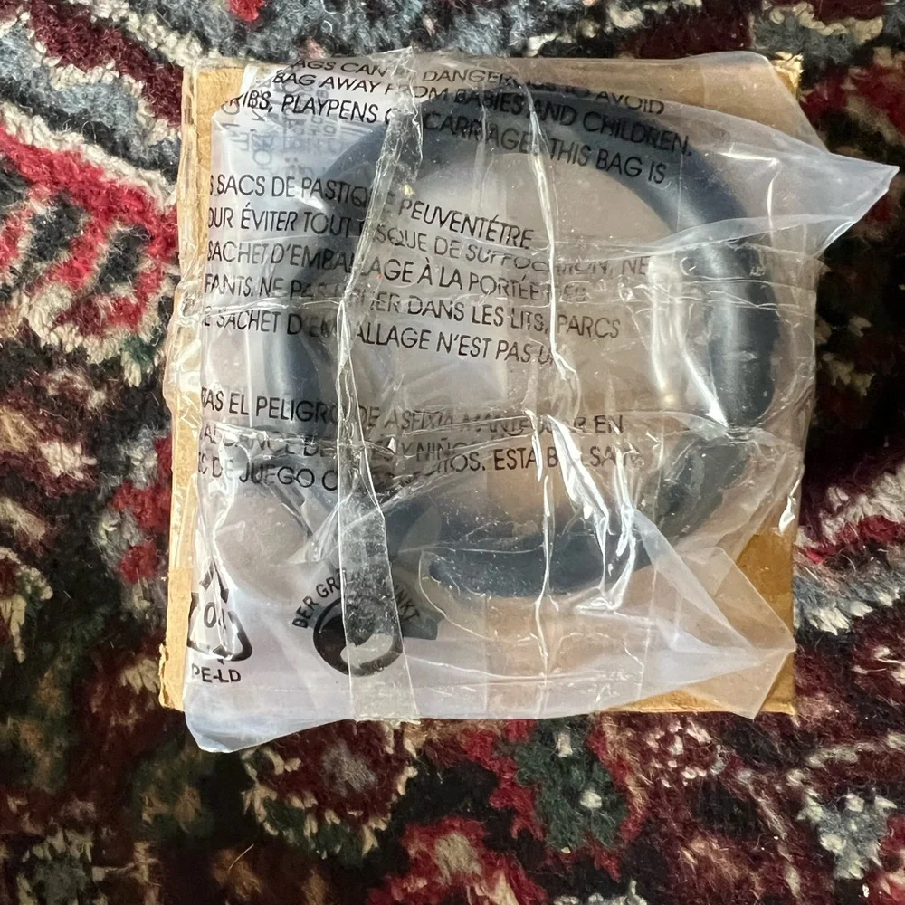 COPY - BRAND NEW West Elm Oversized Curtain Rings (set of 7) in Dark Bronze